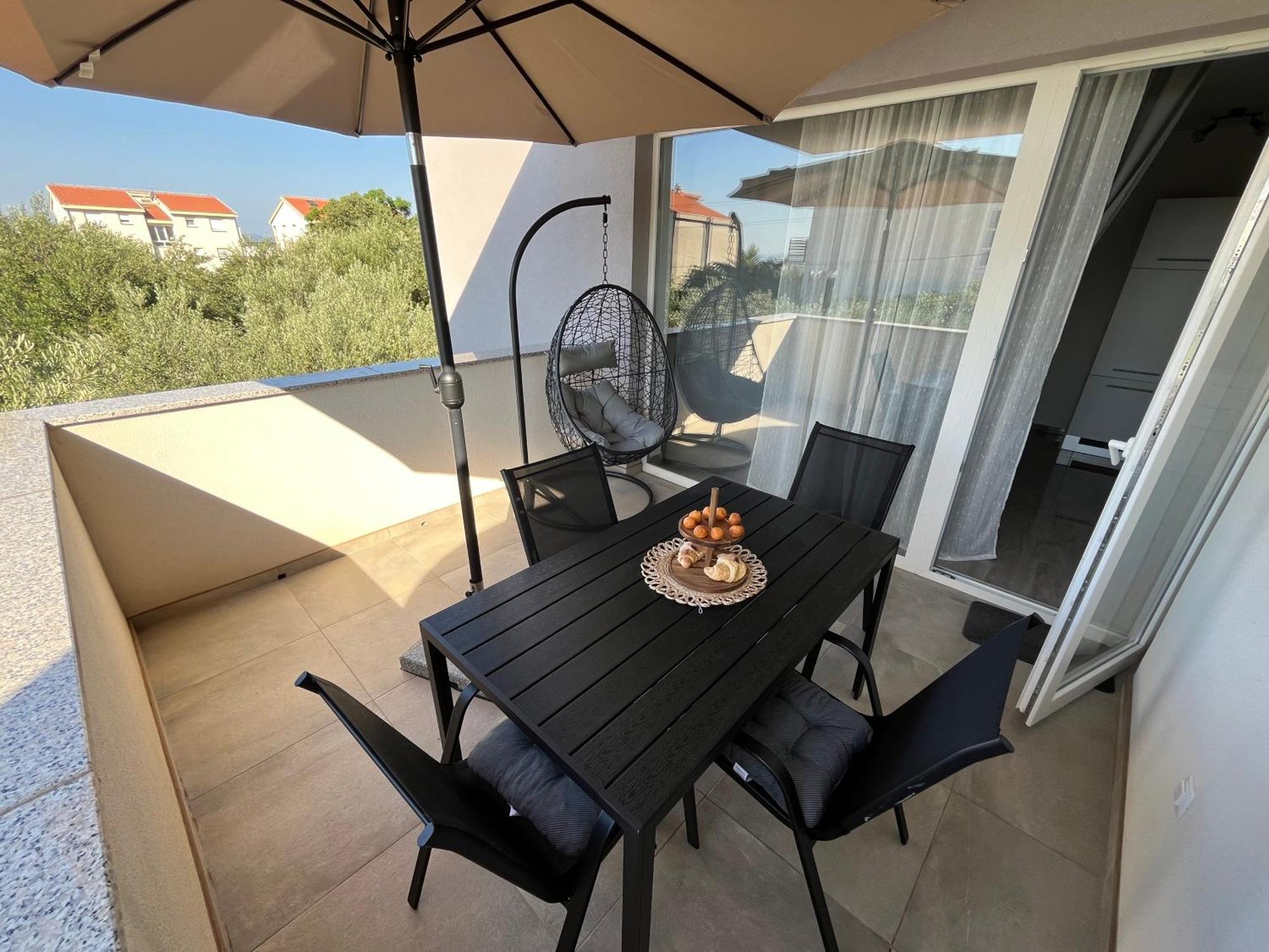 Apartment Lantana